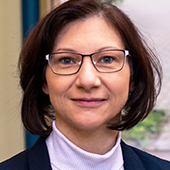 Sylvia Bürger, Head of Service Center #properties